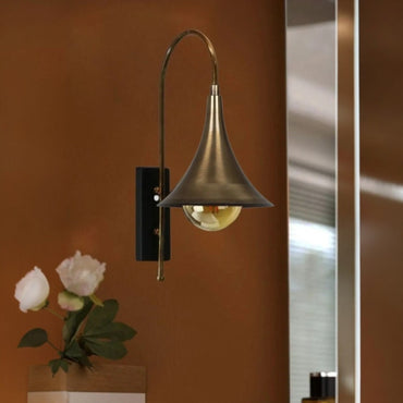 Lyon Tumbled Colour Wandleuchte