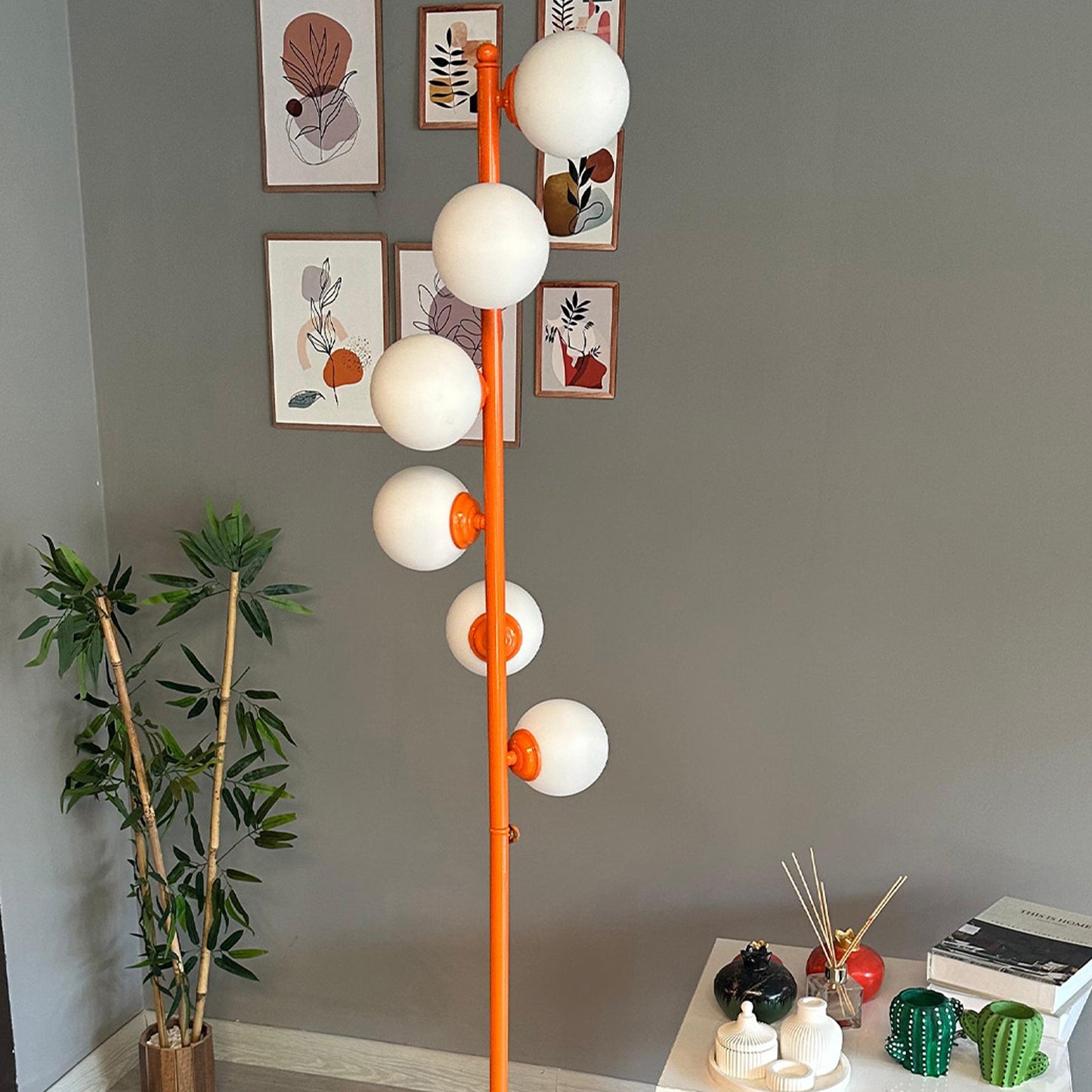 Orange Stehlampe Modern Dekorativ Metall Wohnzimmer Arbeitszimmer Stehlampe