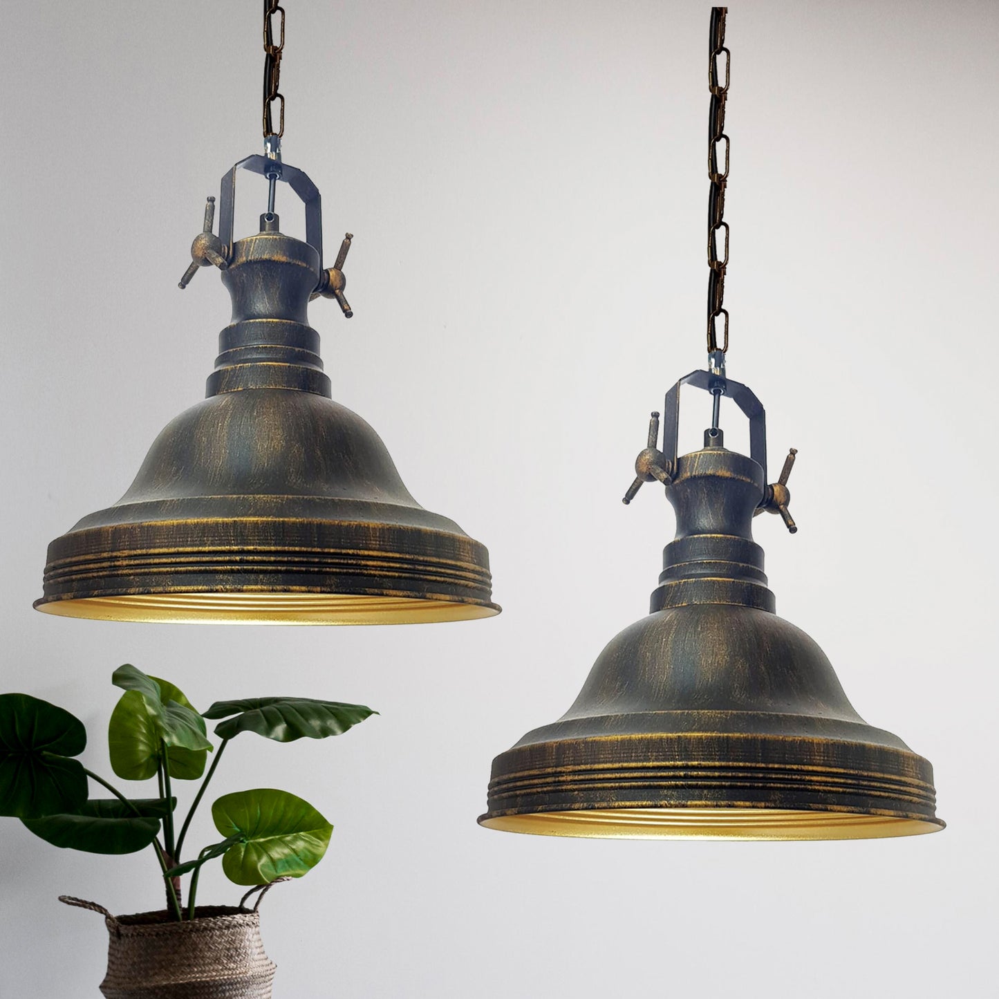 Lampada a sospensione in metallo dipinto a mano