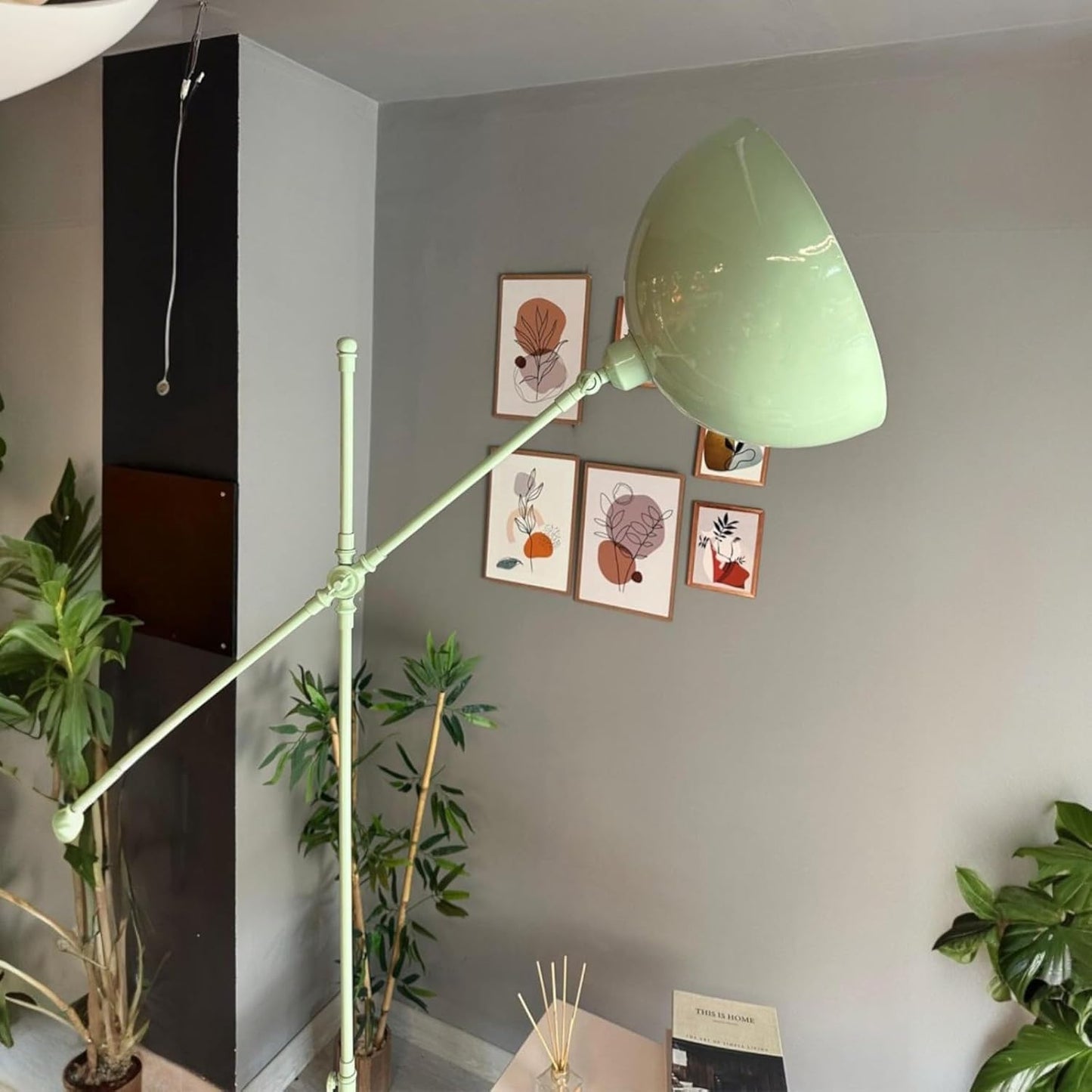 Gorkiede Moderne Stehleuchte