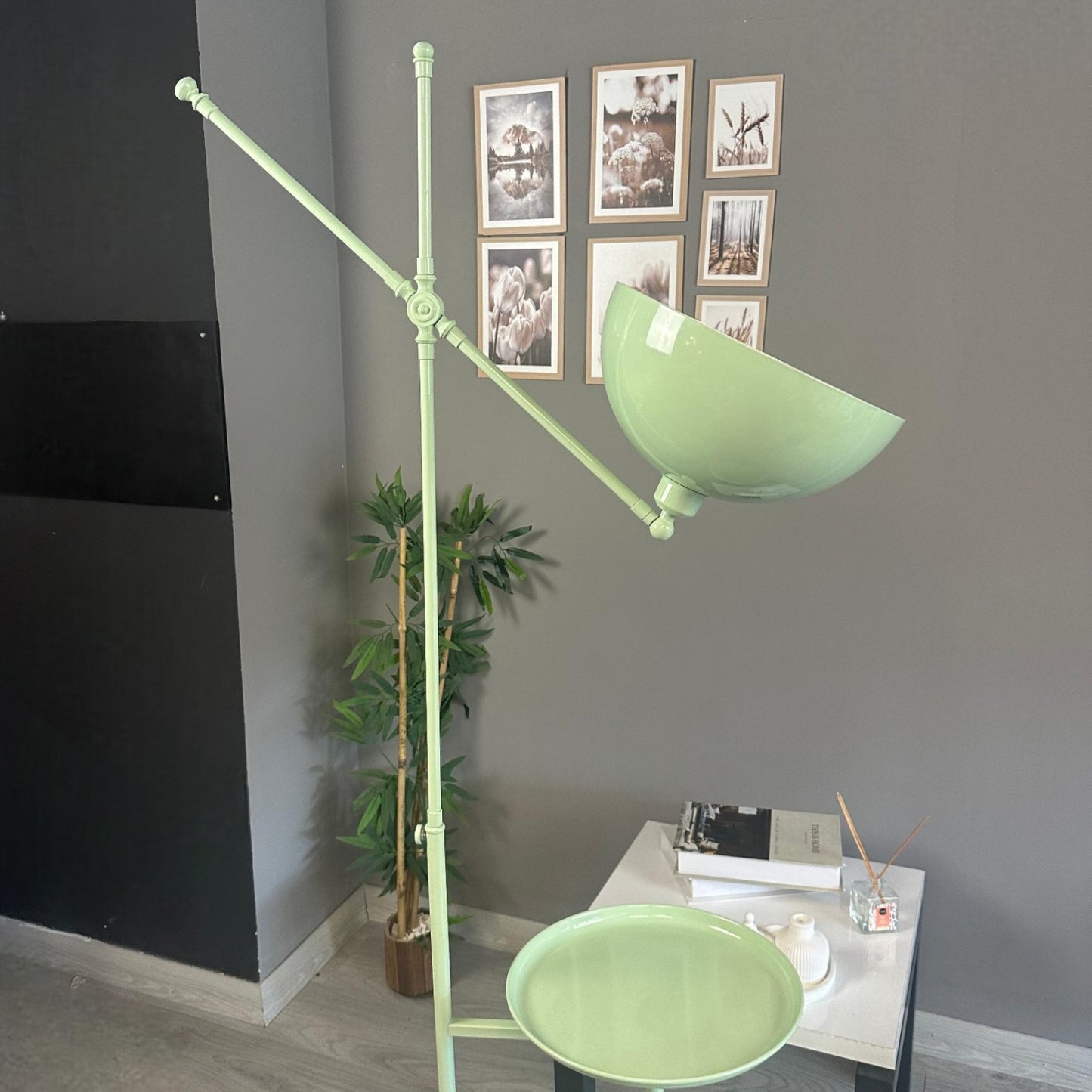 Stehlampe Raxon Bewegender Ufo Kopf Moderne Dekorative Metall Stehlampe