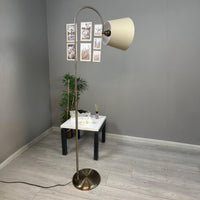 Stehlampe UCotella Bewegender Ufo Kopf Moderne Dekorative Metall Stehlampe