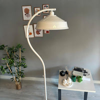Stehlampe Svelan Bewegender Ufo Kopf Moderne Dekorative Metall Stehlampe