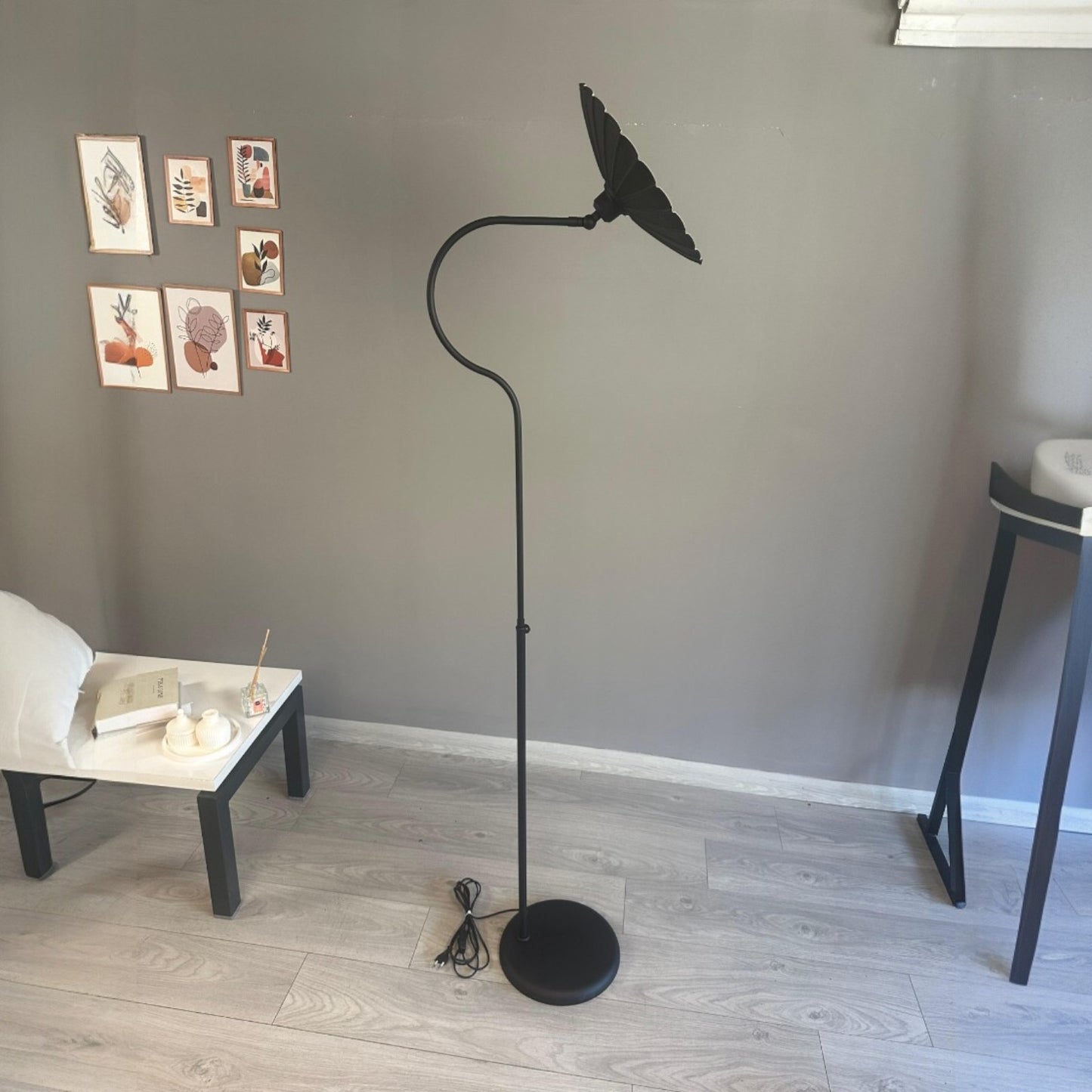Stehlampe Lirax Bewegender Ufo Kopf Moderne Dekorative Metall Stehlampe