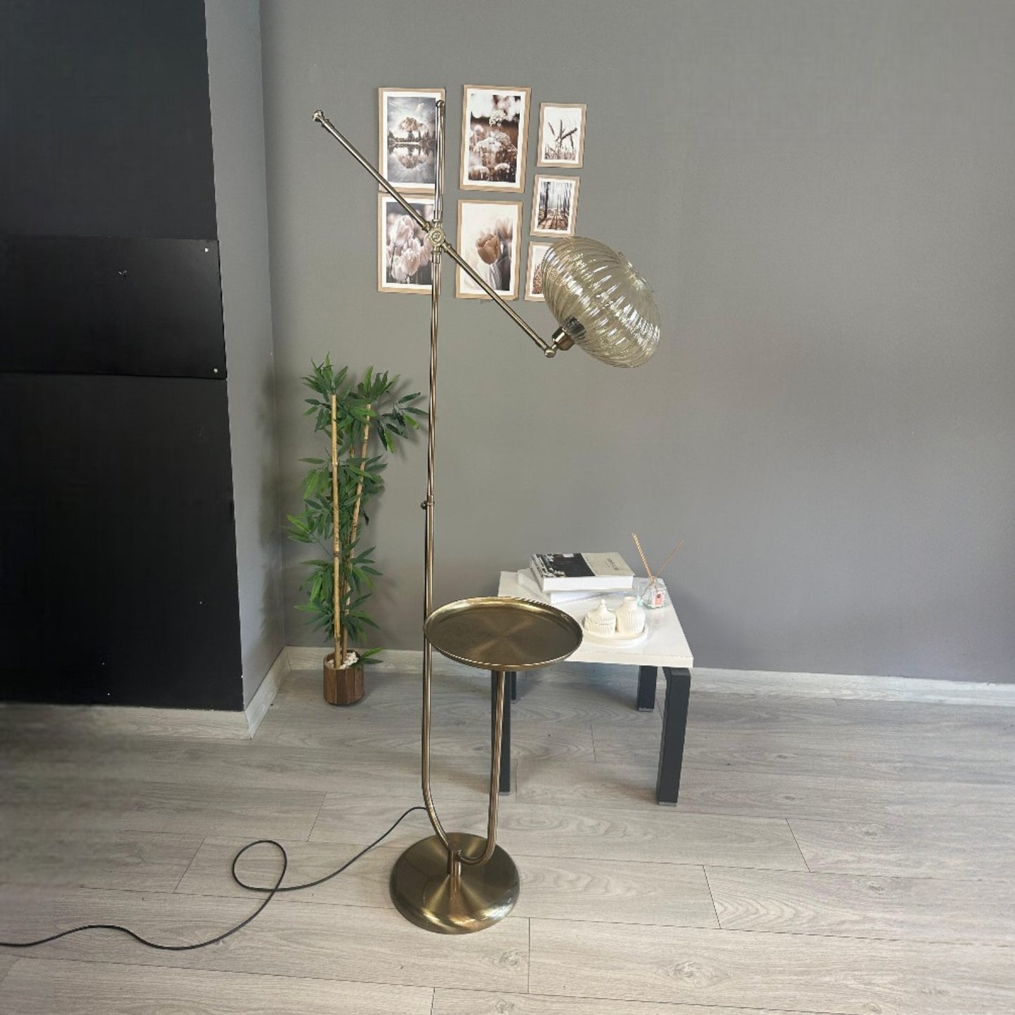 Tumbled Cyrion Moving Head Moderne dekorative Metall Stehleuchte