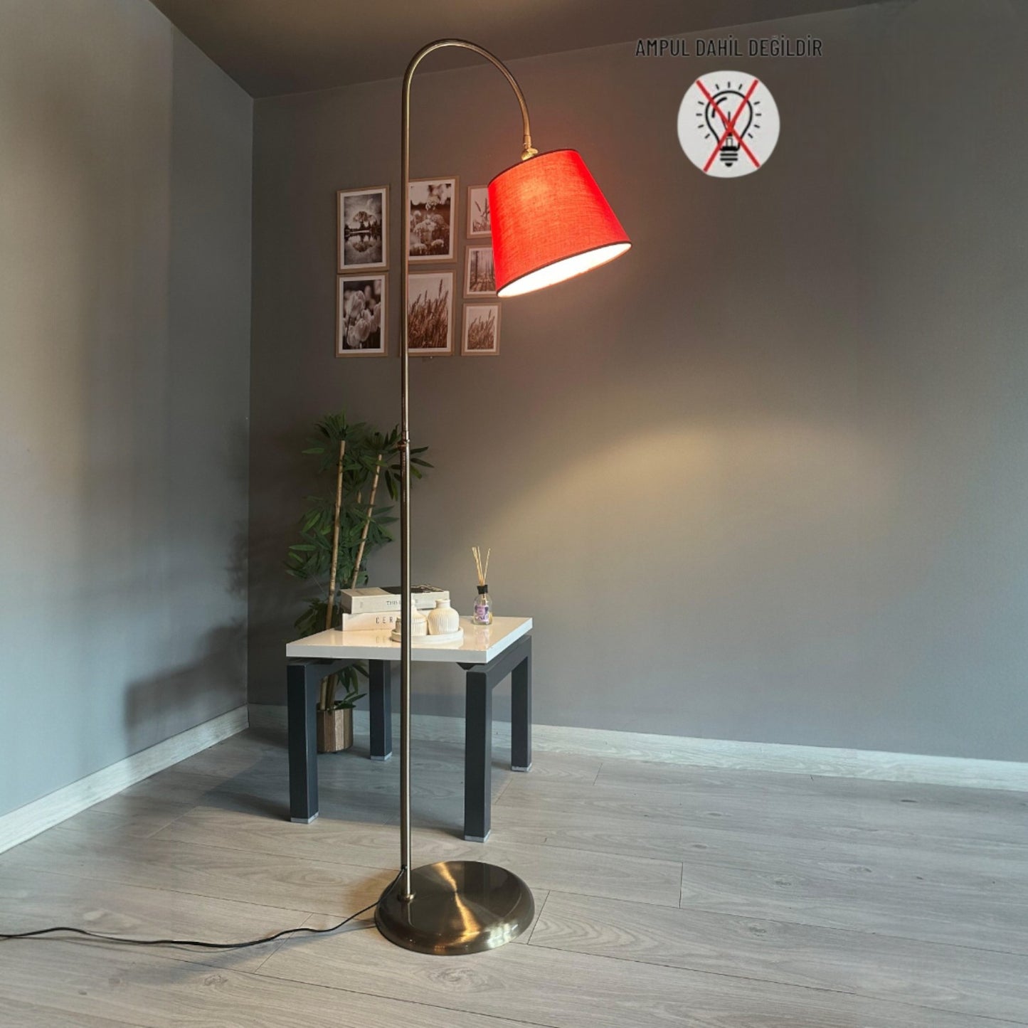Stehlampe UCotella Bewegender Ufo Kopf Moderne Dekorative Metall Stehlampe