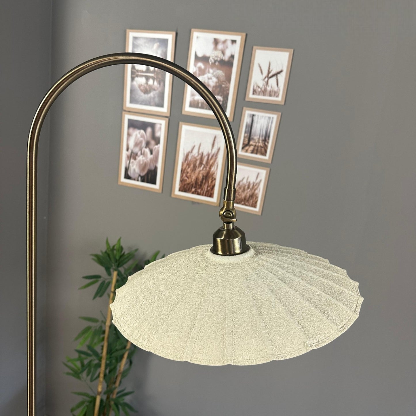 Stehlampe BRisso Bewegender Ufo Kopf Moderne Dekorative Metall Stehlampe