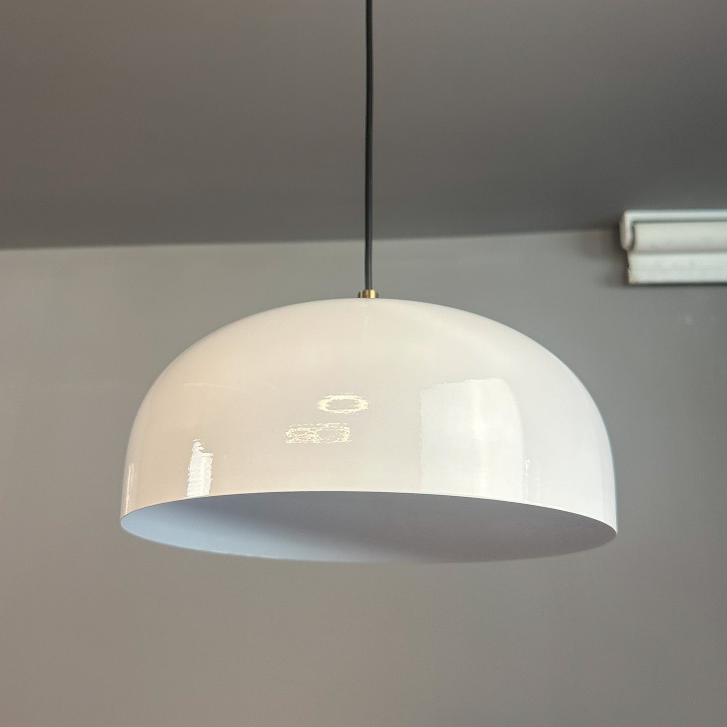 Pendelleuchte Rocha Halbe Tulpe Ø30 cm, Metall Hängelampe