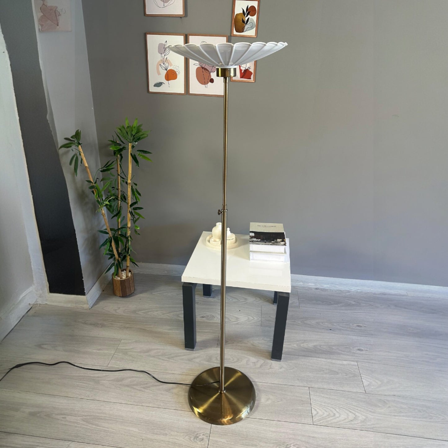 Stehlampe Florin Bewegender Ufo Kopf Moderne Dekorative Metall Stehlampe