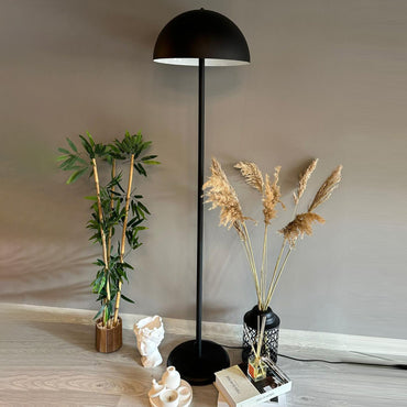Stehlampe Moderne Stehlampe aus Metall mit E27, verstellbarer Lampenschirm